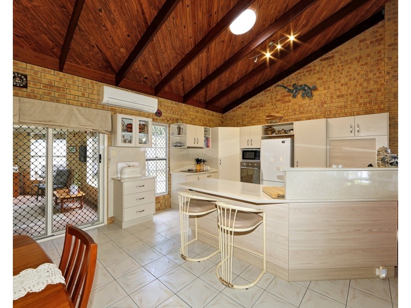 16 Corolla St, Elliott Heads QLD 4670