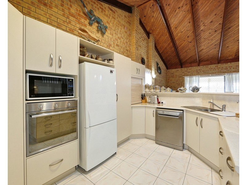 16 Corolla St, Elliott Heads QLD 4670