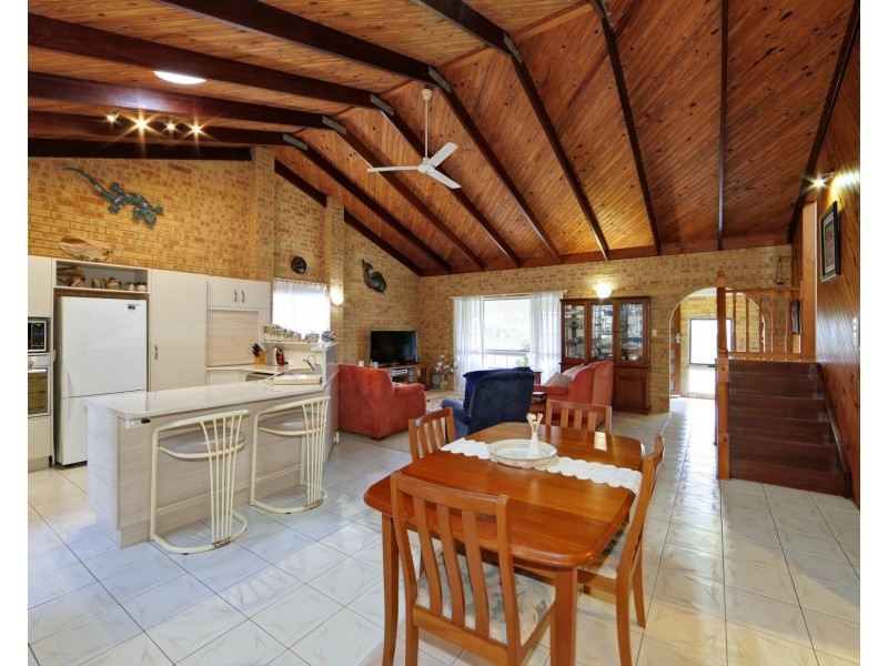 16 Corolla St, Elliott Heads QLD 4670