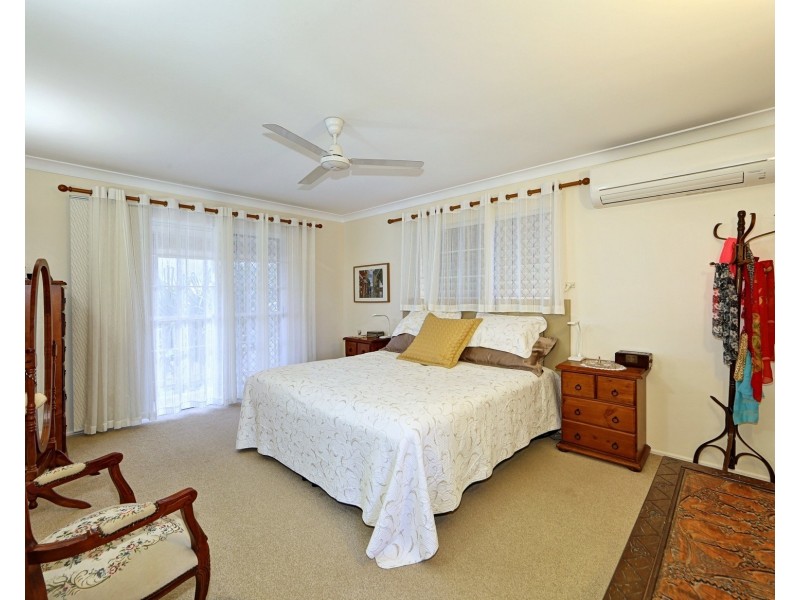 16 Corolla St, Elliott Heads QLD 4670