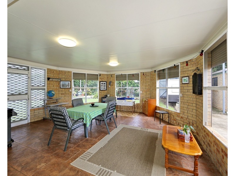16 Corolla St, Elliott Heads QLD 4670