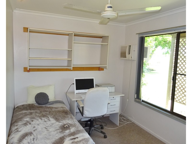 59 Kinch St, Burnett Heads QLD 4670