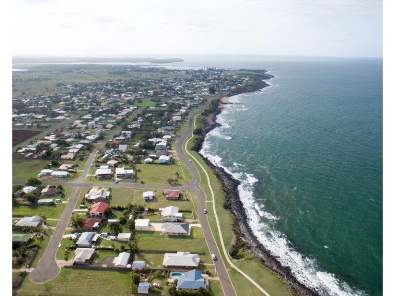 125 Sea Esp, Burnett Heads QLD 4670