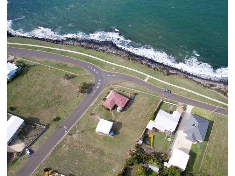 125 Sea Esp, Burnett Heads QLD 4670