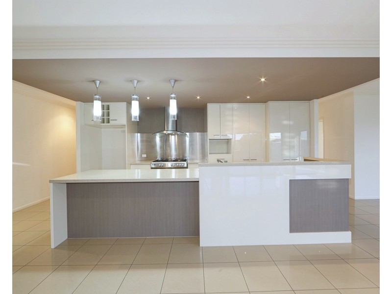 4 Chantilly St, Bargara QLD 4670