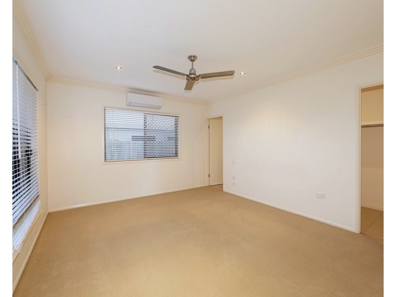 4 Chantilly St, Bargara QLD 4670