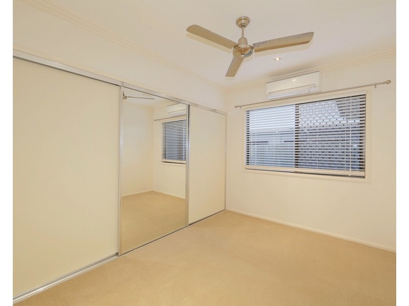 4 Chantilly St, Bargara QLD 4670