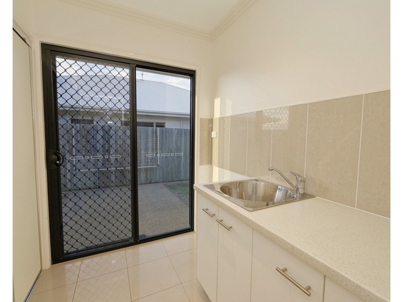 4 Chantilly St, Bargara QLD 4670