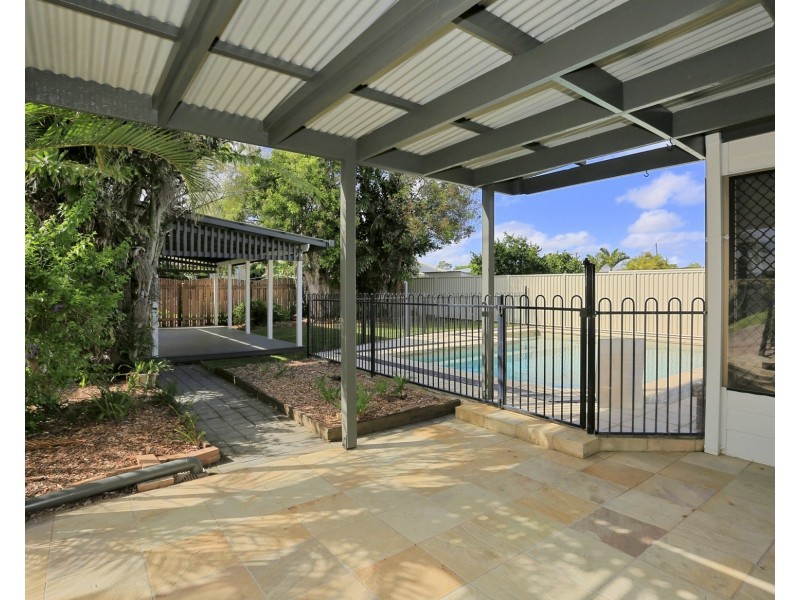 68 Pickett St, Svensson Heights QLD 4670
