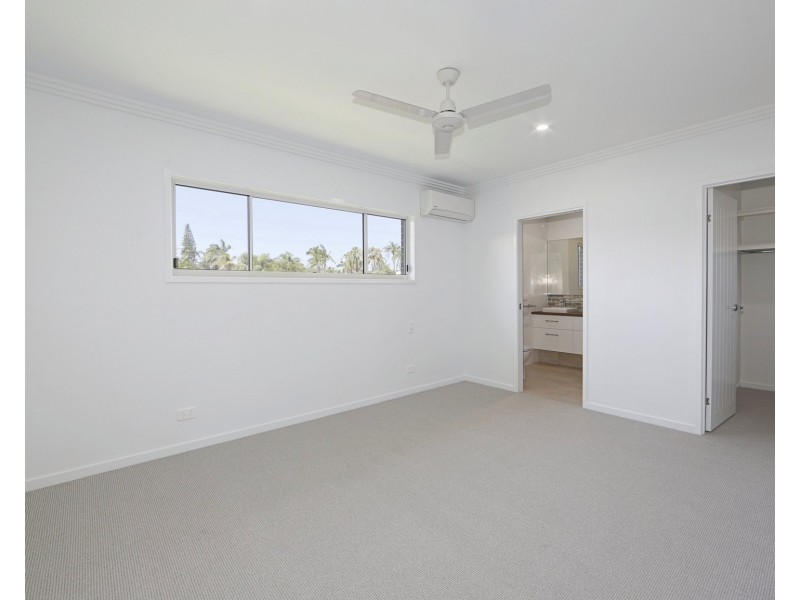 25 Durdins Rd, Bargara QLD 4670