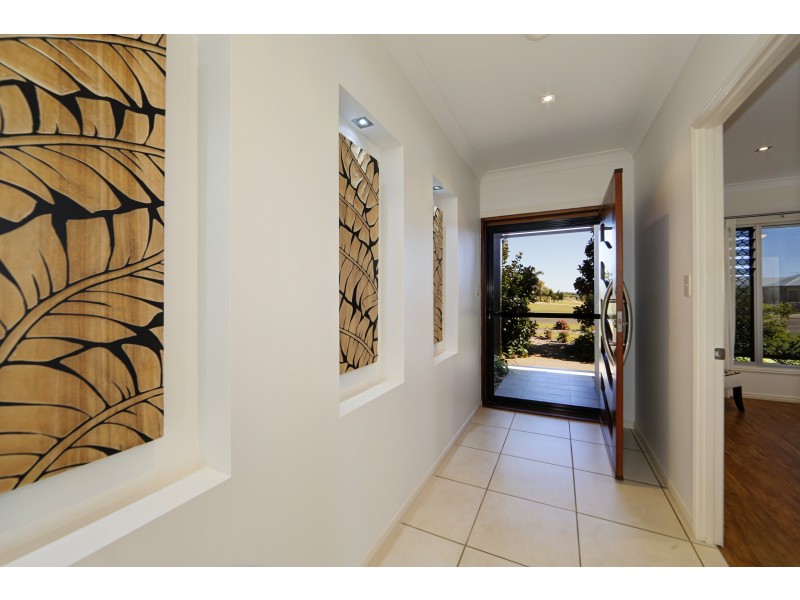8 Chantilly St, Bargara QLD 4670