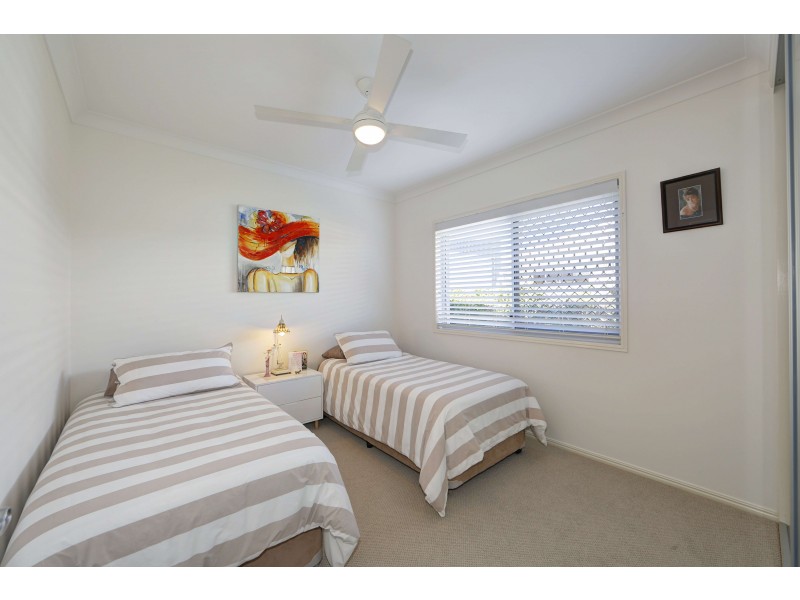 8 Chantilly St, Bargara QLD 4670