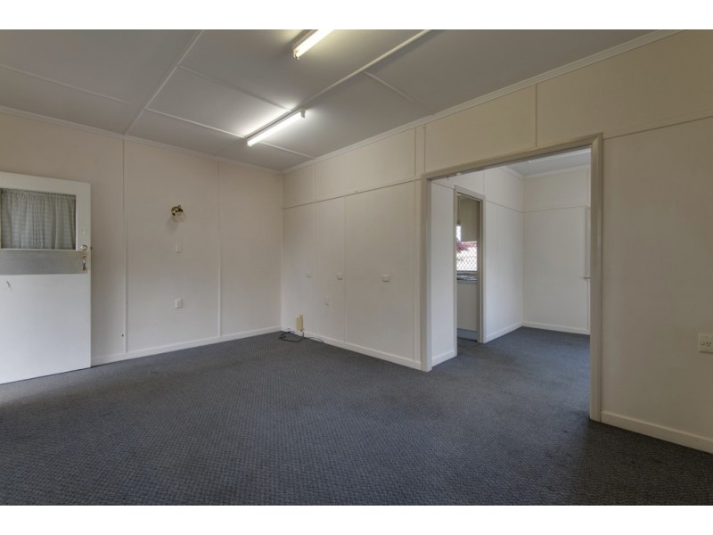 1/5 Williams Rd, Svensson Heights QLD 4670