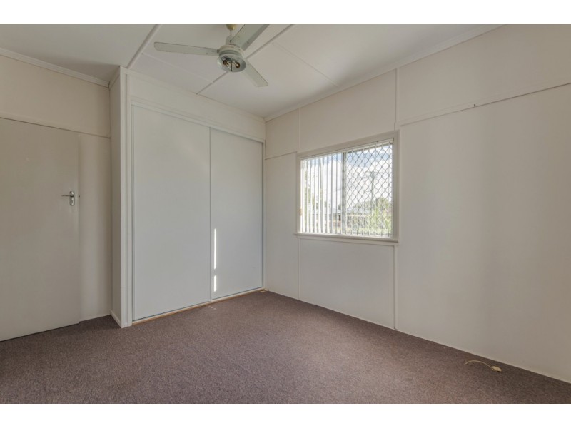 1/5 Williams Rd, Svensson Heights QLD 4670