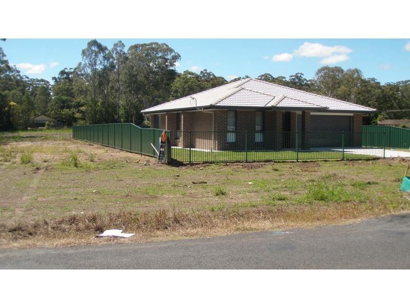 LCnr Hoskins & Farnell Street, Nabiac Gardens, Nabiac NSW 2312