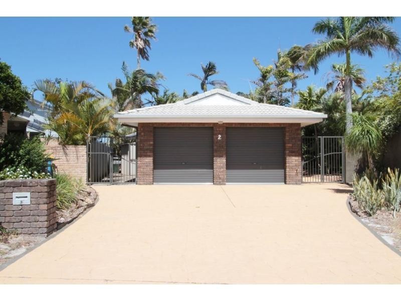 2 Barrett Drive, Lennox Head NSW 2478