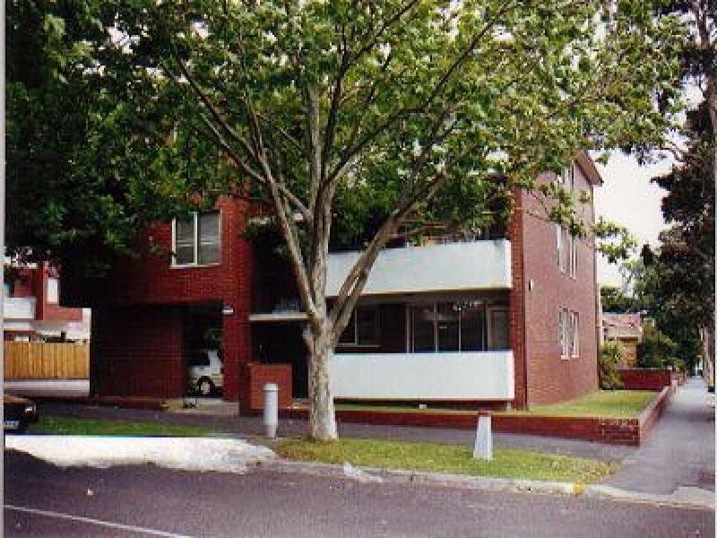 9/115 Canterbury Street, Flemington VIC 3031