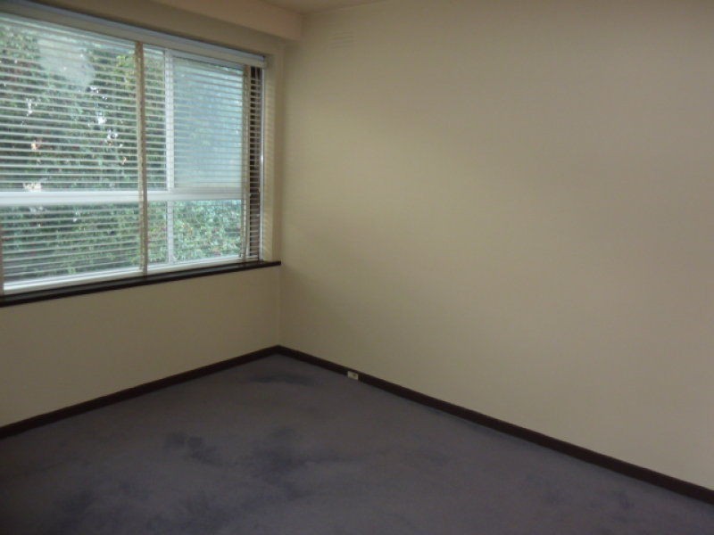 9/115 Canterbury Street, Flemington VIC 3031