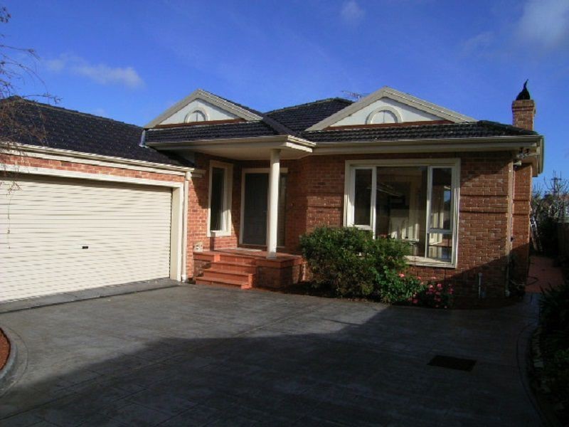 2/1 Logan Street, Glenroy VIC 3046