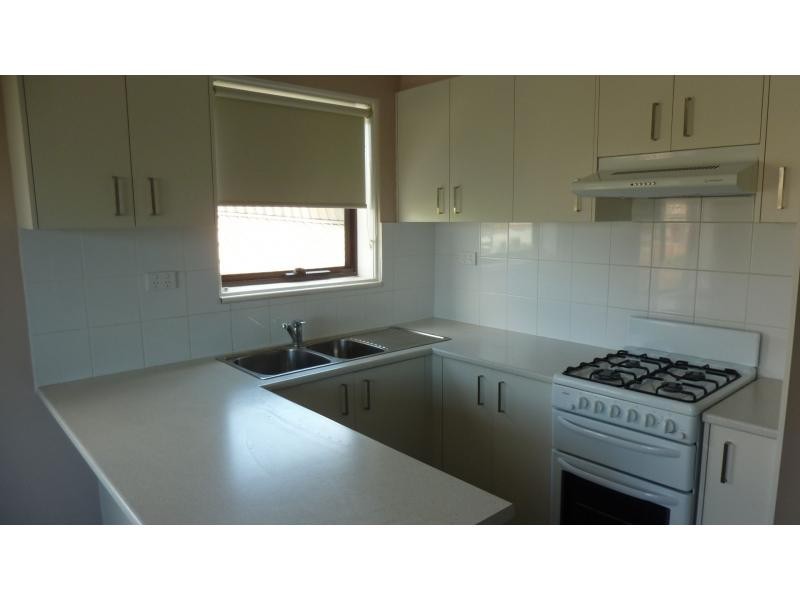 8/182 Mt Alexander Road, Flemington VIC 3031