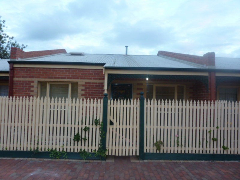 Villa 12/7-13 Kent Street, Ascot Vale VIC 3032