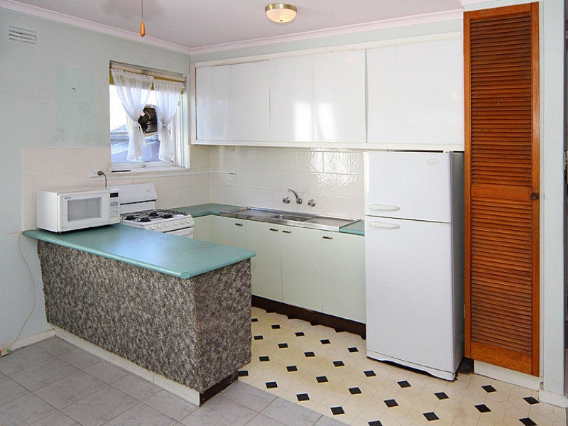 2/182 Mt Alexander Road, Flemington VIC 3031