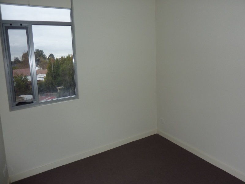 103/8 Burrowes Street, Ascot Vale VIC 3032