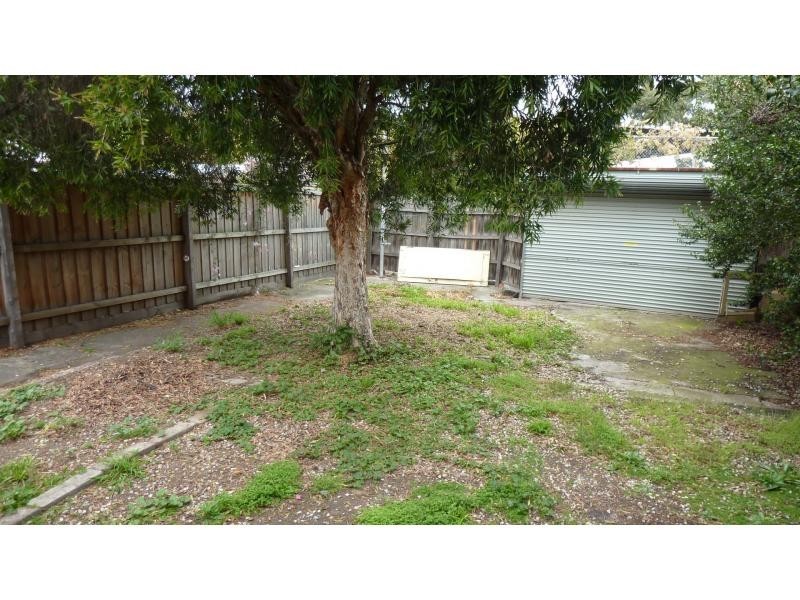 11 Bank Street, Ascot Vale VIC 3032