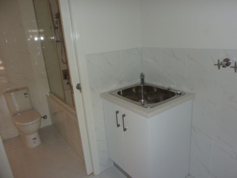 294 Pin Oak Crescent, Flemington VIC 3031