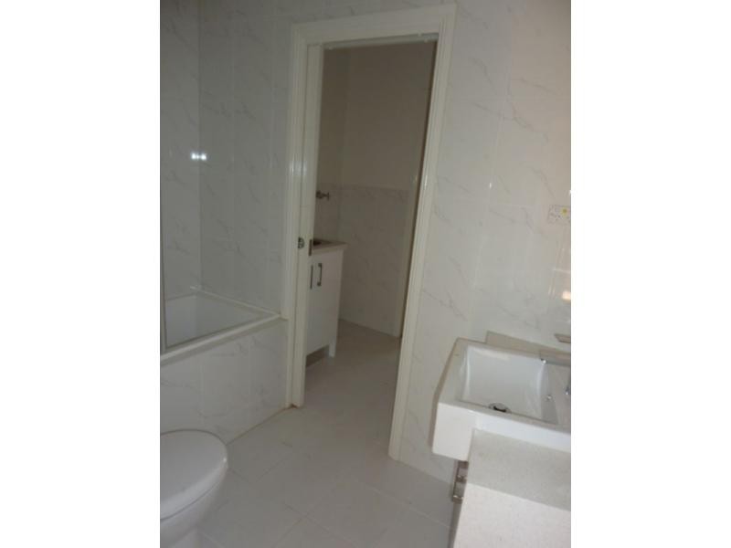 294 Pin Oak Crescent, Flemington VIC 3031