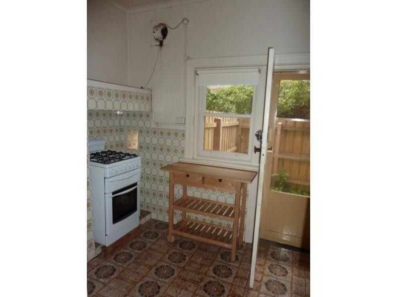 9/283 Royal Parade, Parkville VIC 3052