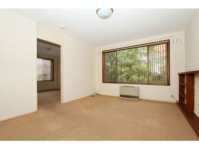 8/18 Shaftesbury, Essendon VIC 3040