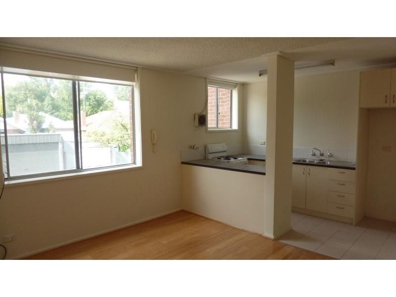 14/31 Norwood Street, Flemington VIC 3031