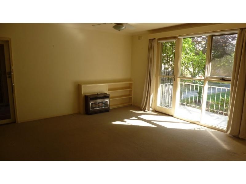 12/31 Leslie Road, Essendon VIC 3040