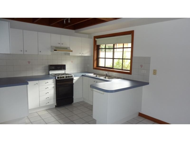 3/9 Grosvenor, Moonee Ponds VIC 3039