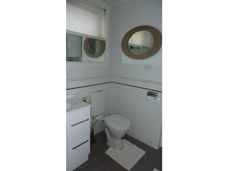 9/51 Bignell Street, Flemington VIC 3031