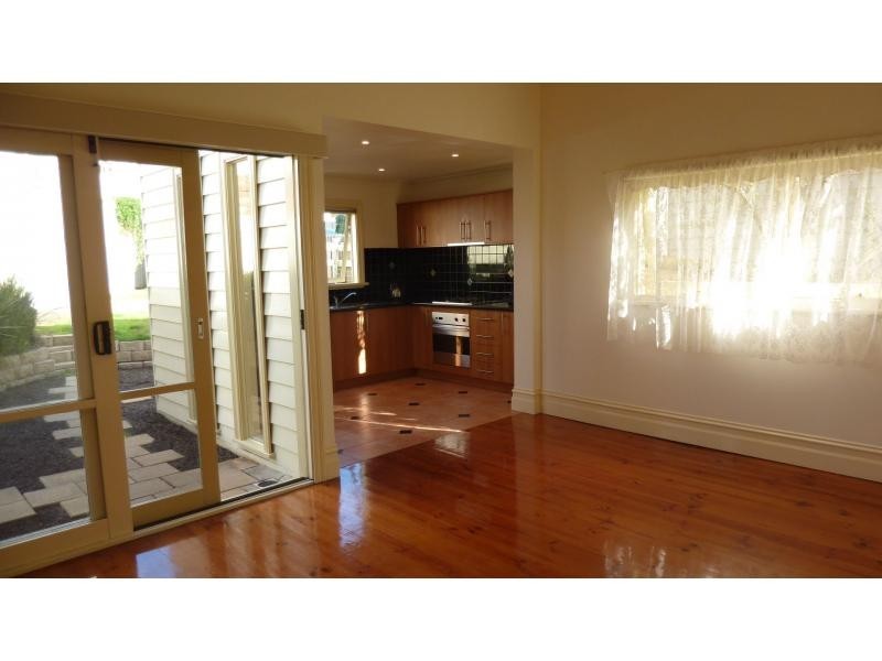 1 Woods Street, Ascot Vale VIC 3032