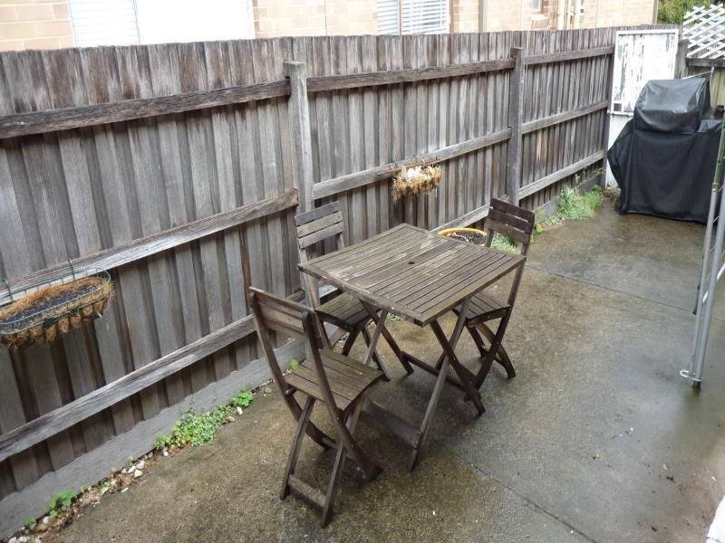 Villa 5/5 Violet Street, Essendon VIC 3040