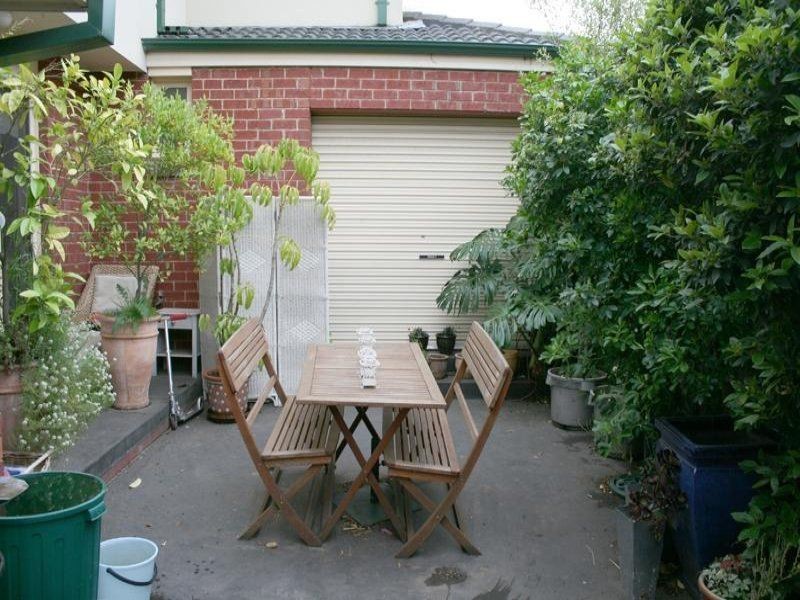 1/71 Lloyd Street, Strathmore VIC 3041