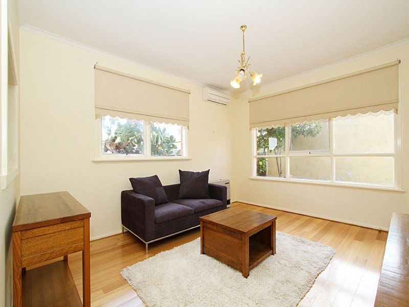 Villa 4/21 Learmonth Street, Moonee Ponds VIC 3039