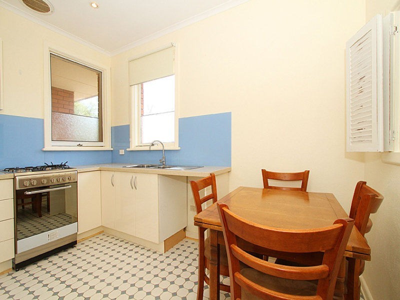 Villa 4/21 Learmonth Street, Moonee Ponds VIC 3039