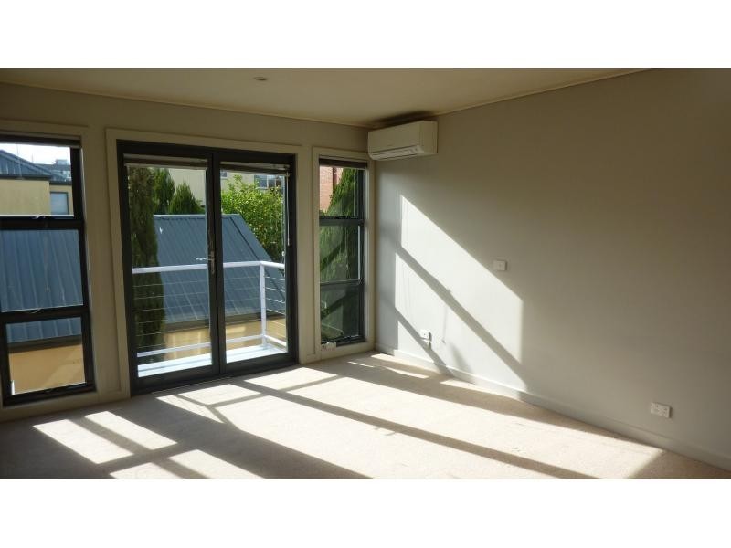 31A The Parade, Ascot Vale VIC 3032