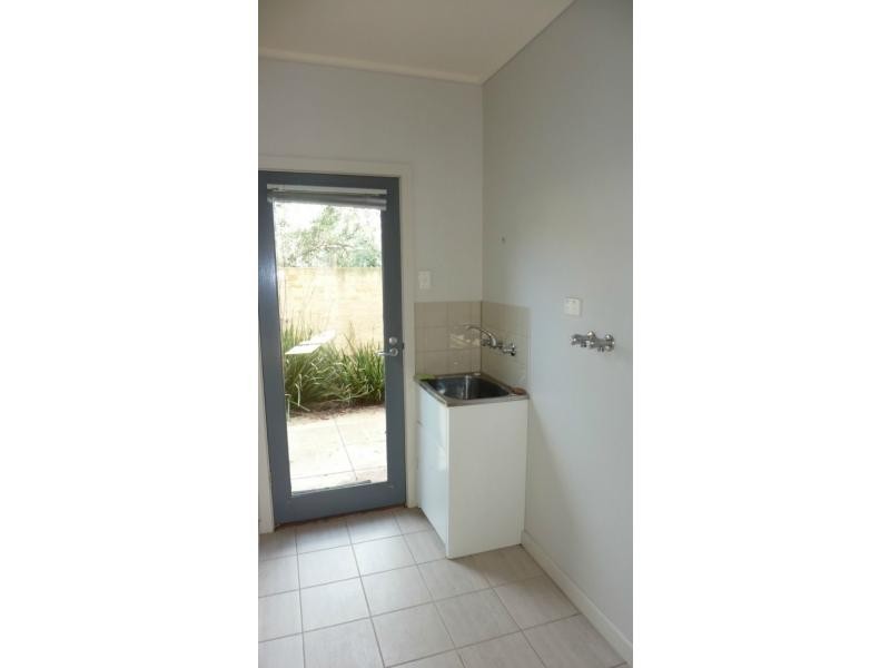 31A The Parade, Ascot Vale VIC 3032