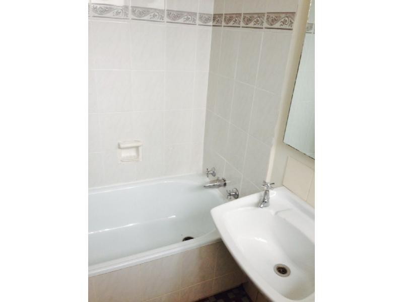 6/18 Shaftesbury Street, Essendon VIC 3040