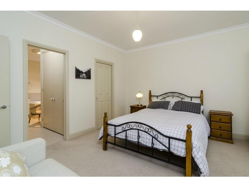 6 Jennings Street, Moonee Ponds VIC 3039