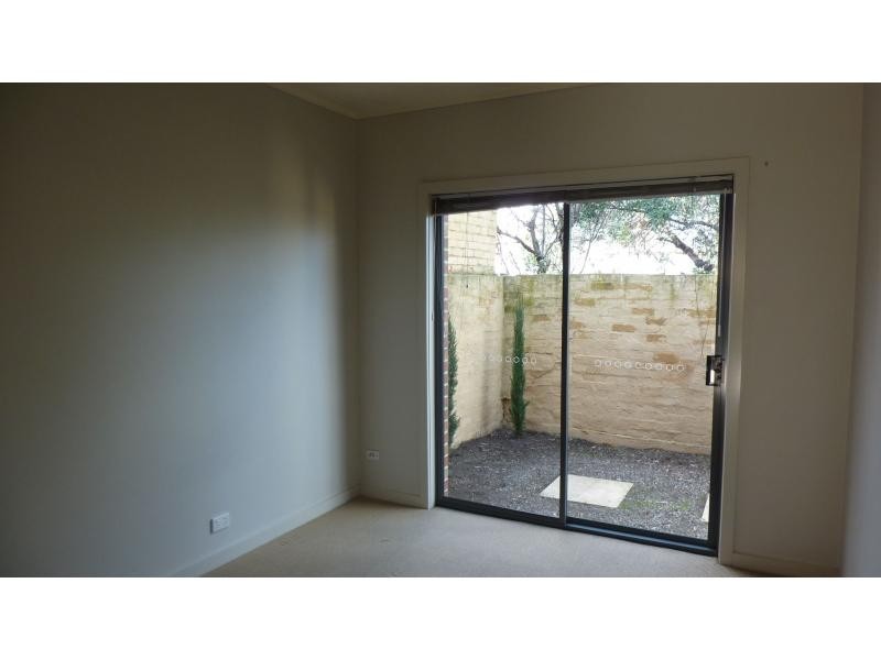 31A The Parade, Ascot Vale VIC 3032