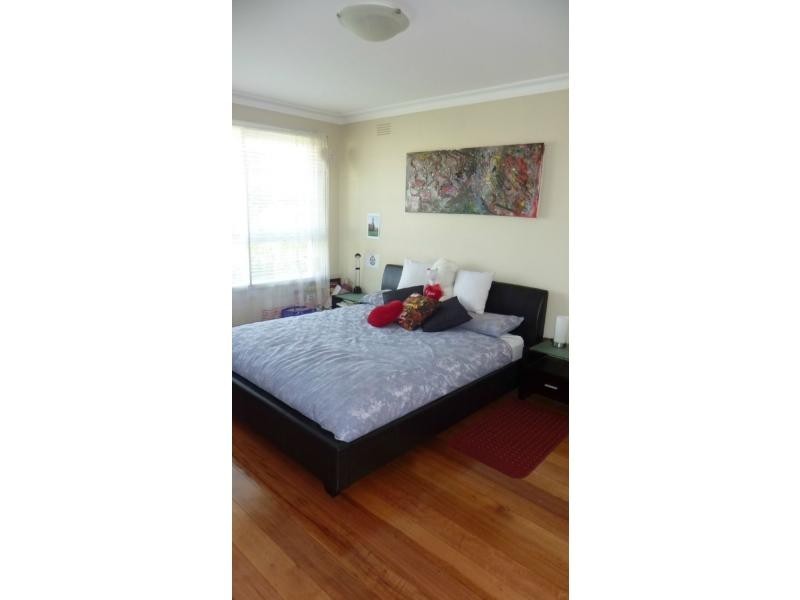 123 Loongana Avenue, Glenroy VIC 3046