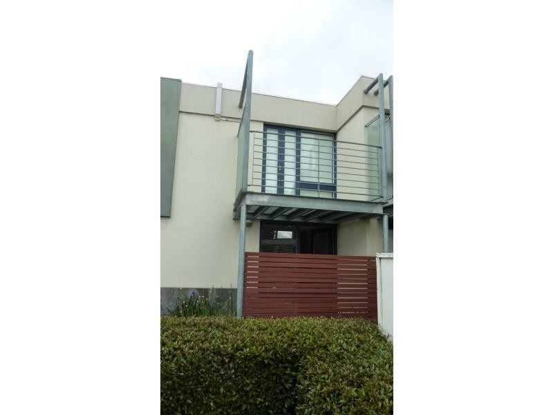 3/1 Grandview Avenue, Maribyrnong VIC 3032