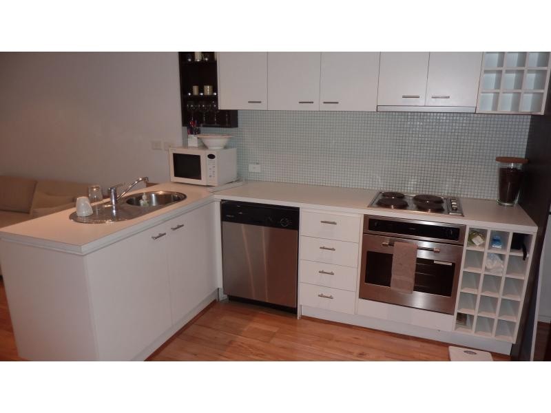 3/1 Grandview Avenue, Maribyrnong VIC 3032