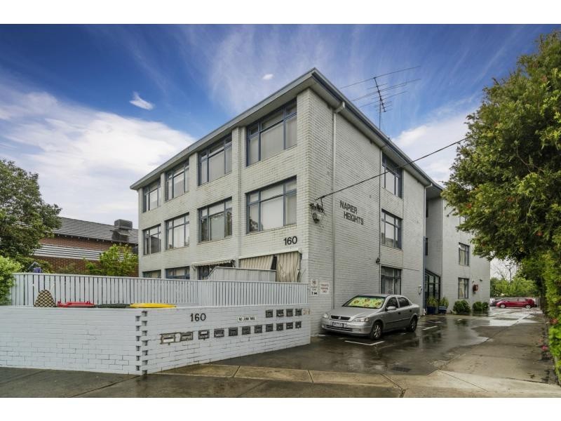 Unit 15/160 Napier Street, Essendon VIC 3040